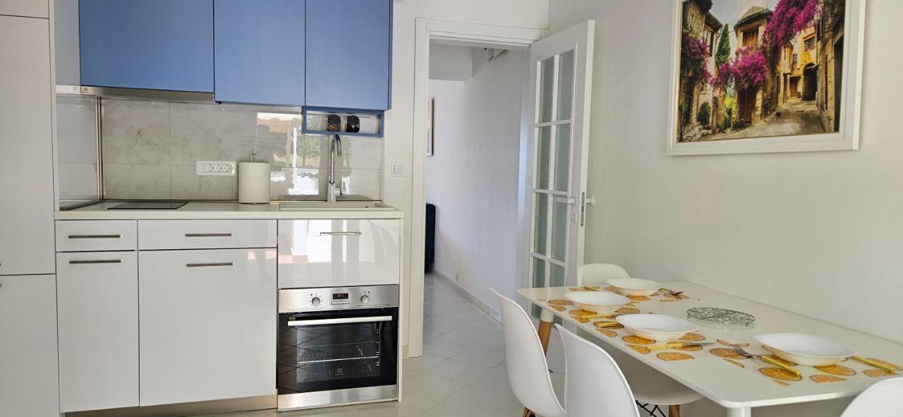 Sea View Apartment Aria Петровац Экстерьер фото